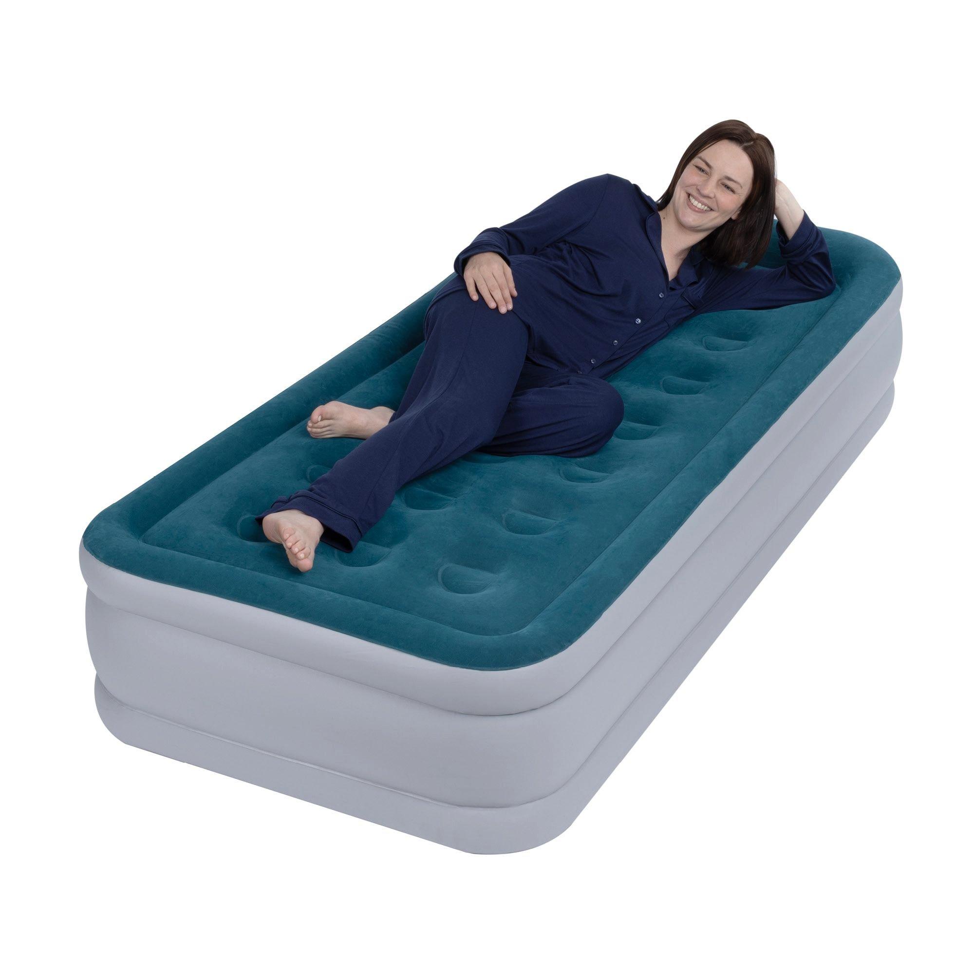 High-Raised Inflatable Air Bed with Built-In Electric Pump
